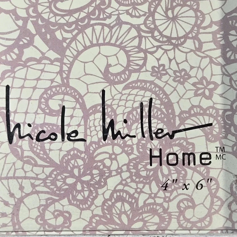 Nicole Miller Home Distressed White 4x6 Pic Frame Rustic Farmhouse Cottagecore